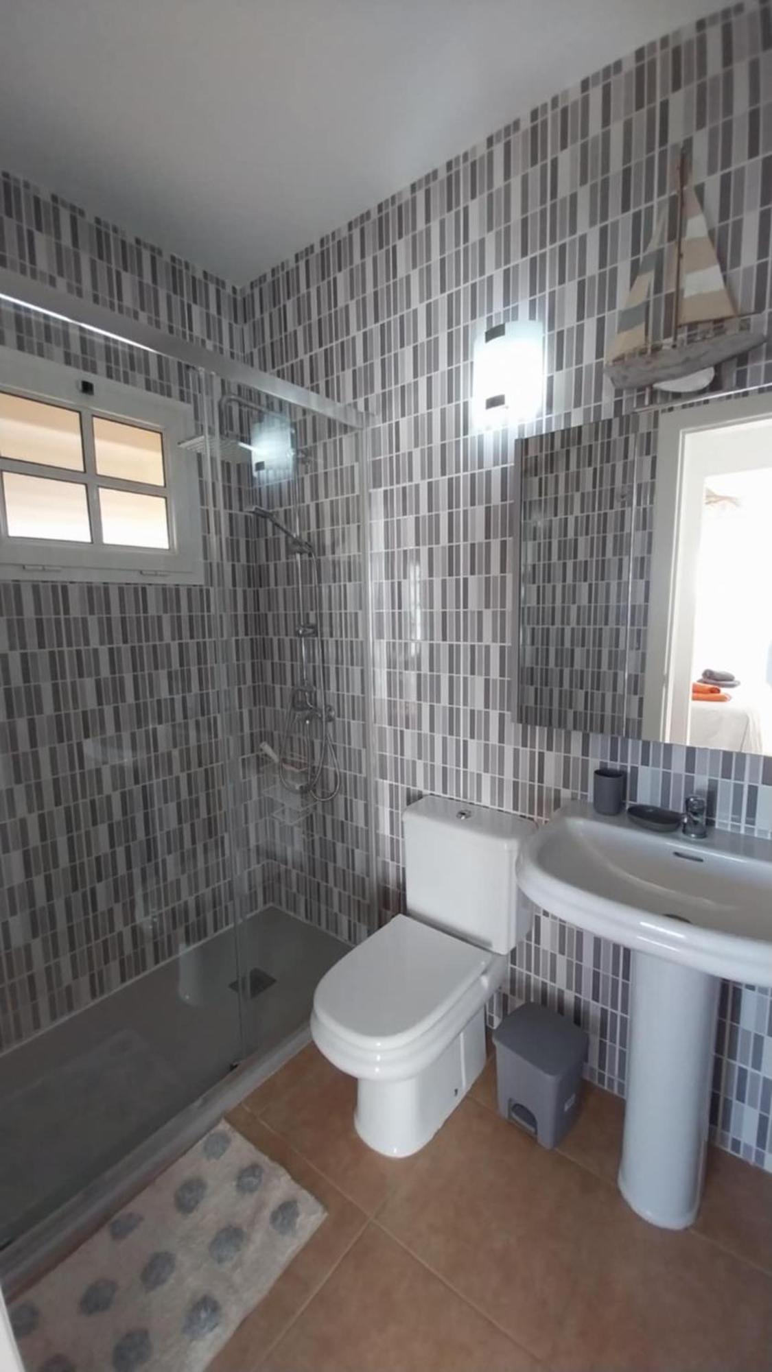 Maison Vue Mer Avec Piscine 科斯塔卡莱塔 外观 照片