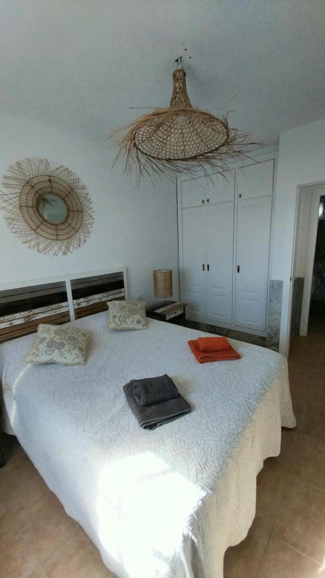 Maison Vue Mer Avec Piscine 科斯塔卡莱塔 外观 照片