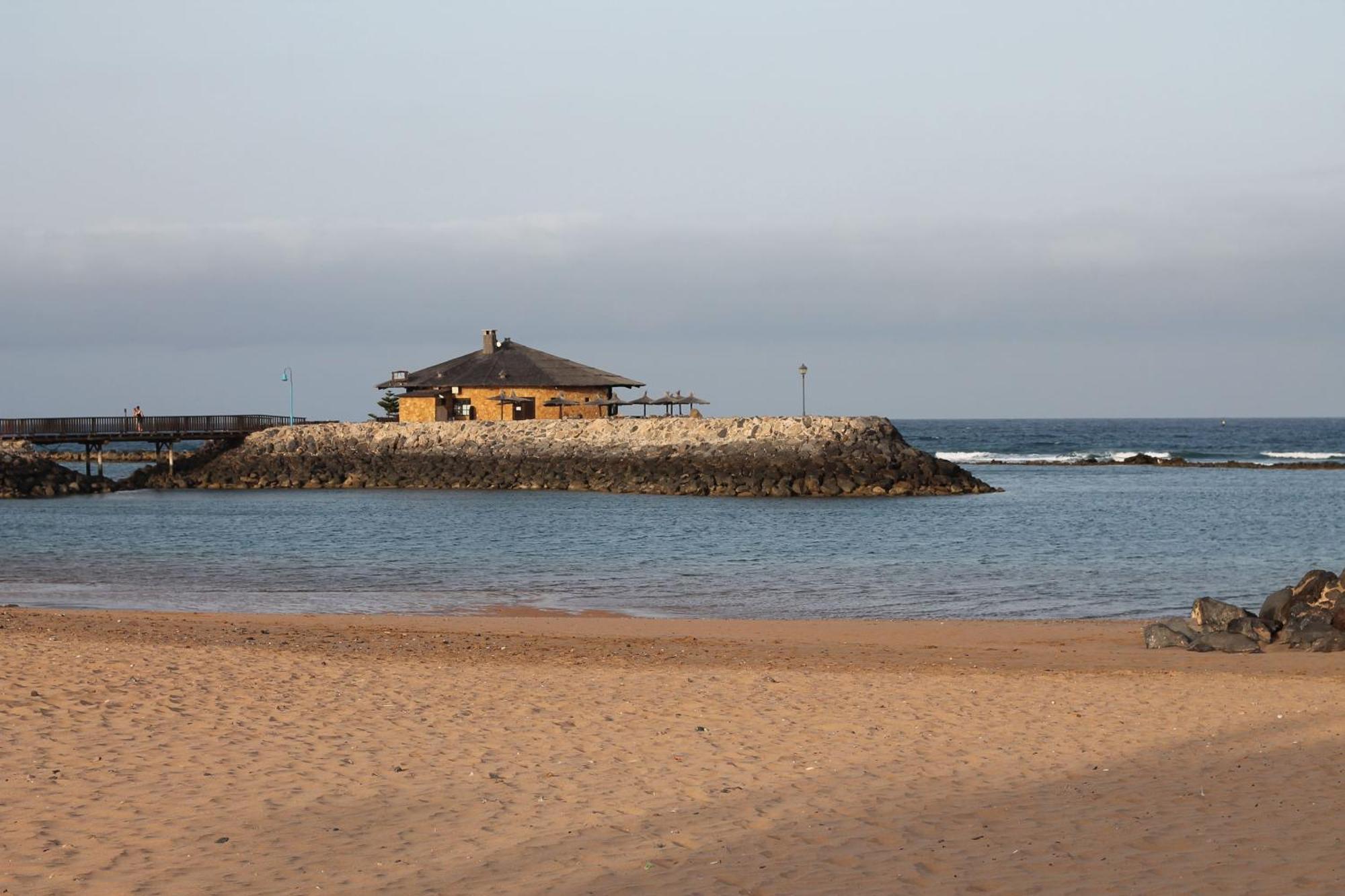 Maison Vue Mer Avec Piscine 科斯塔卡莱塔 外观 照片